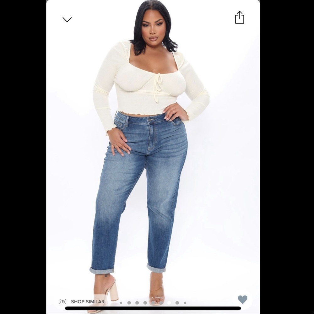 FASHION NOVA JEANS